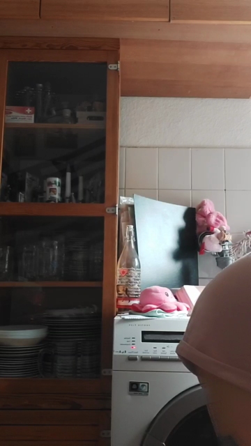 Hot_Claudia 18-08-2021 Download 